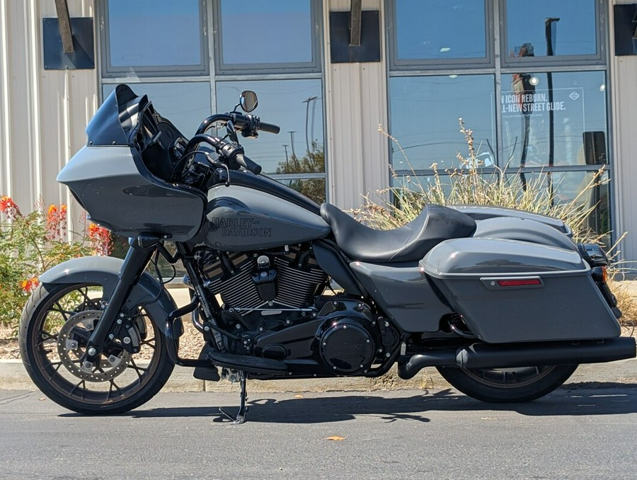 2022 Harley-Davidson® Road Glide® ST