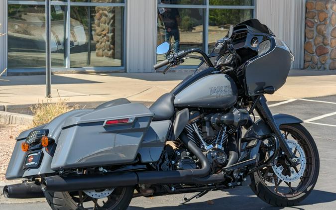 2022 Harley-Davidson® Road Glide® ST