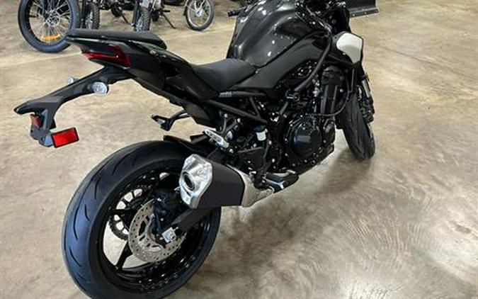 2025 Kawasaki Z900 ABS