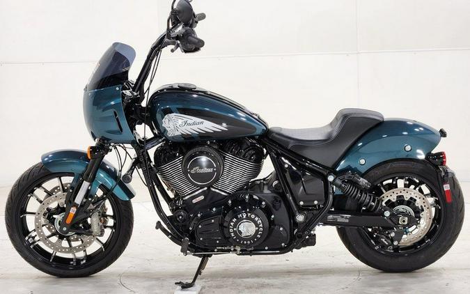 2025 Indian Motorcycle® Sport Chief Cascade Green Metallic