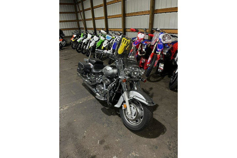 2006 Suzuki BOULEVARD C90