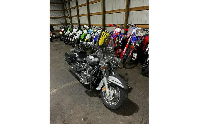 2006 Suzuki BOULEVARD C90