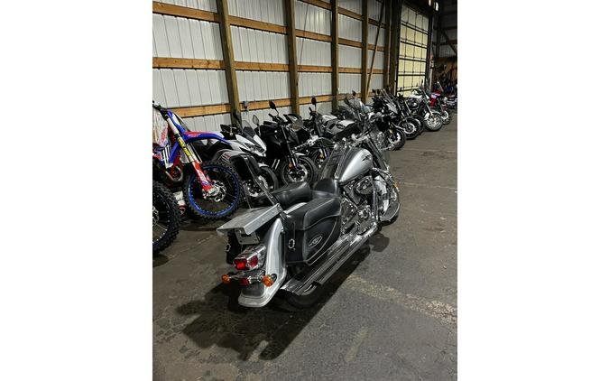 2006 Suzuki BOULEVARD C90