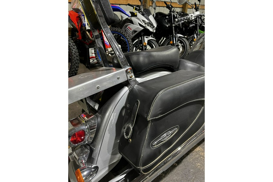 2006 Suzuki BOULEVARD C90