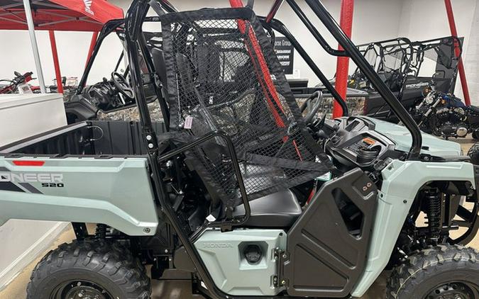 2026 Honda Pioneer 520