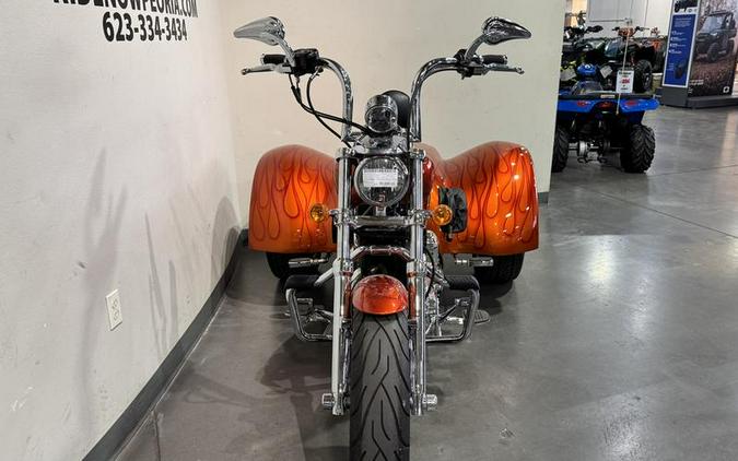 2013 Harley-Davidson® XL1200C-ANV TRIKE