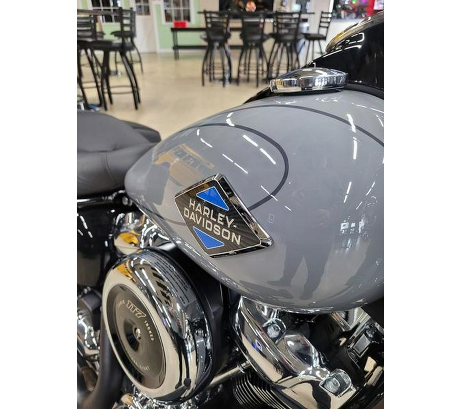 2026 Harley-Davidson® FLHC - Heritage Classic