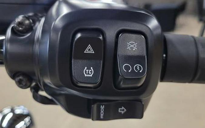 2026 Harley-Davidson® FLHC - Heritage Classic