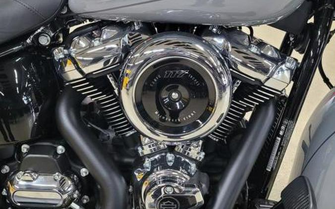 2026 Harley-Davidson® FLHC - Heritage Classic