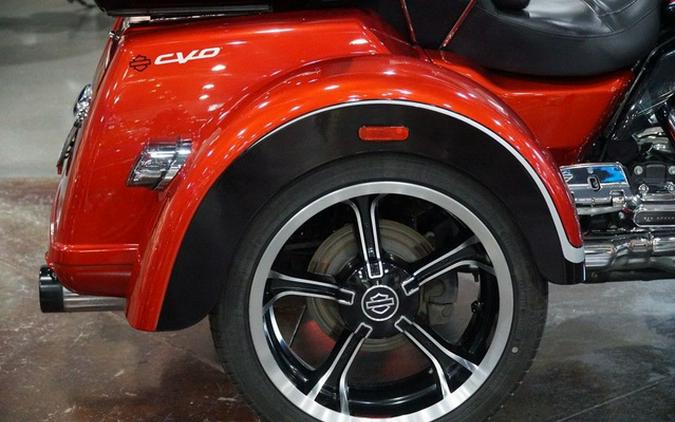 2021 Harley-Davidson Trike FLHTCUTGSE - CVO Tri Glide