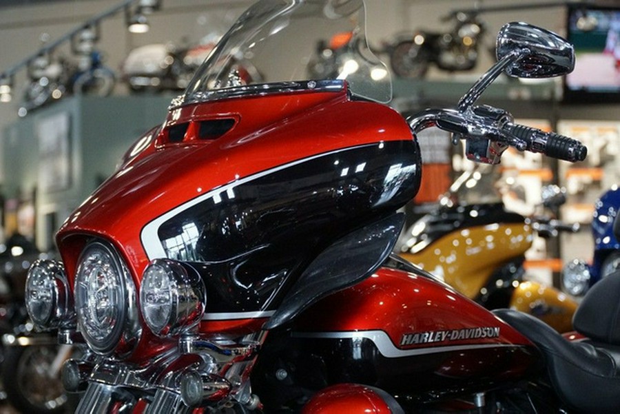 2021 Harley-Davidson Trike FLHTCUTGSE - CVO Tri Glide