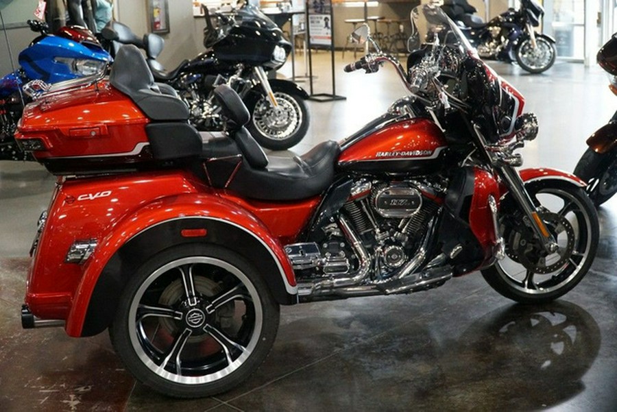 2021 Harley-Davidson Trike FLHTCUTGSE - CVO Tri Glide
