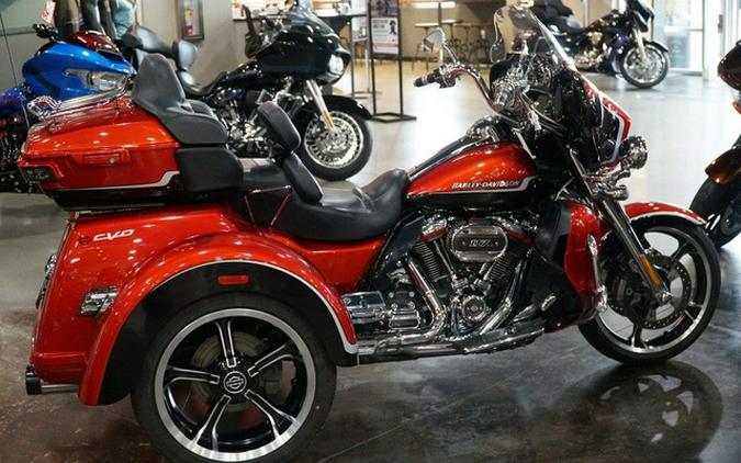 2021 Harley-Davidson Trike FLHTCUTGSE - CVO Tri Glide