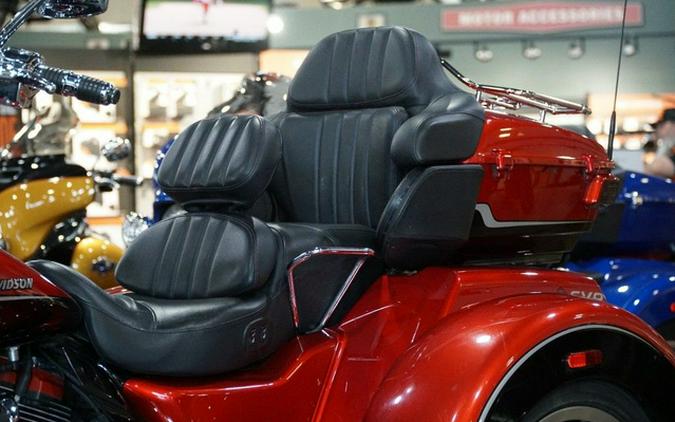 2021 Harley-Davidson Trike FLHTCUTGSE - CVO Tri Glide