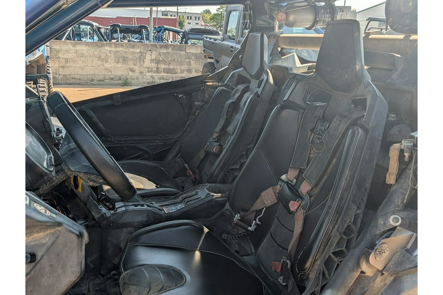 2019 MAVERICK X3 XRS TURBO R - Can-Am