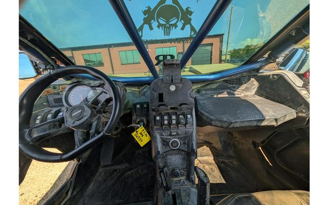 2019 MAVERICK X3 XRS TURBO R - Can-Am