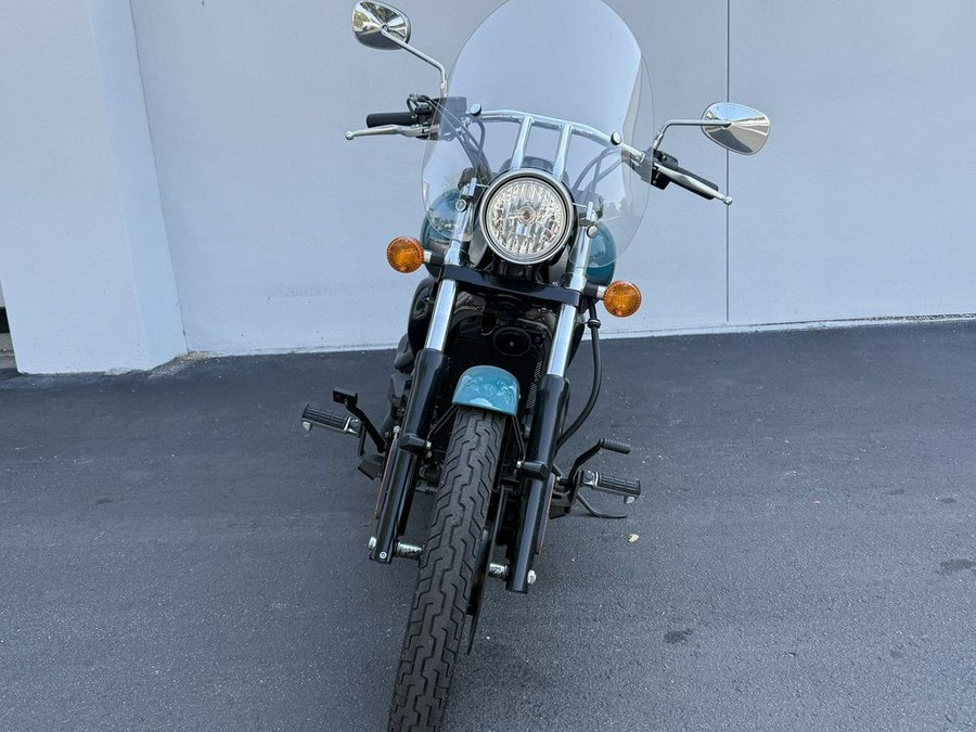 2022 Kawasaki Vulcan® 900 Custom