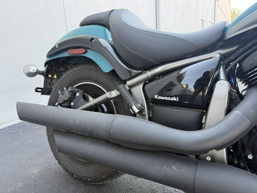 2022 Kawasaki Vulcan® 900 Custom