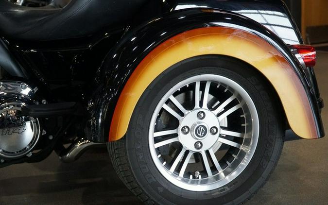 2024 Harley-Davidson Trike FLHTCUTG - Tri Glide Ultra