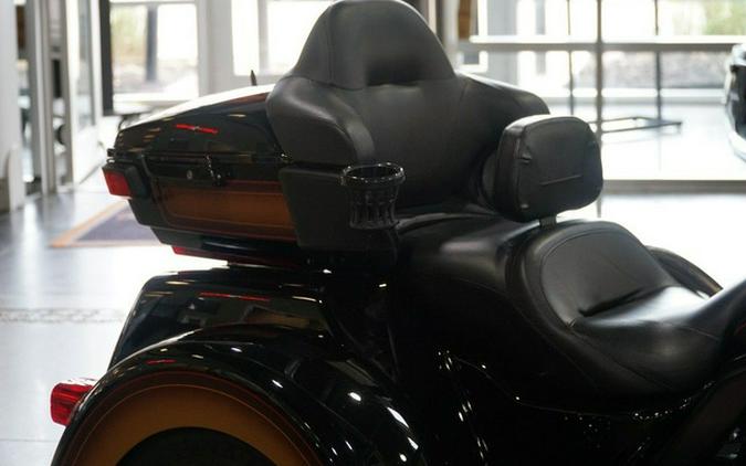 2024 Harley-Davidson Trike FLHTCUTG - Tri Glide Ultra