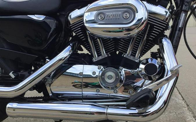 2008 Harley-Davidson® XL 1200C - Sportster® 1200 Custom