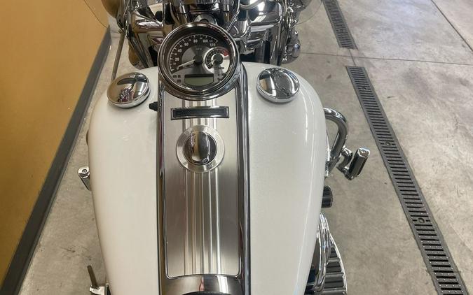 2012 Harley-Davidson® FLHRC - Road King® Classic