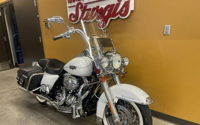 2012 Harley-Davidson® FLHRC - Road King® Classic