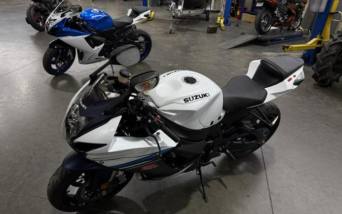 2023 Suzuki GSX-R600