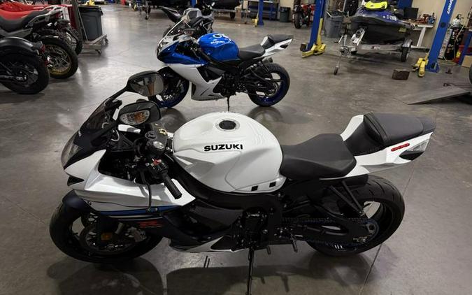 2023 Suzuki GSX-R600