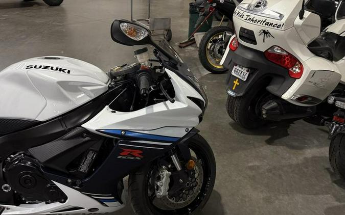 2023 Suzuki GSX-R600