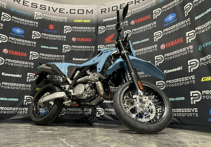 2025 Suzuki DR-Z4SM