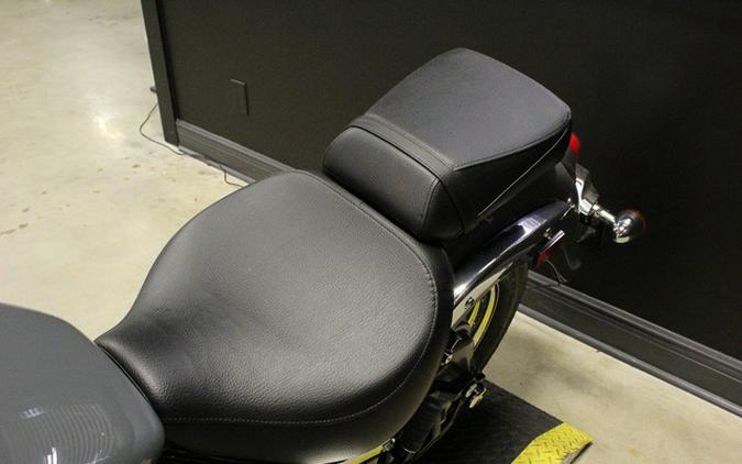 2025 Suzuki Boulevard C50