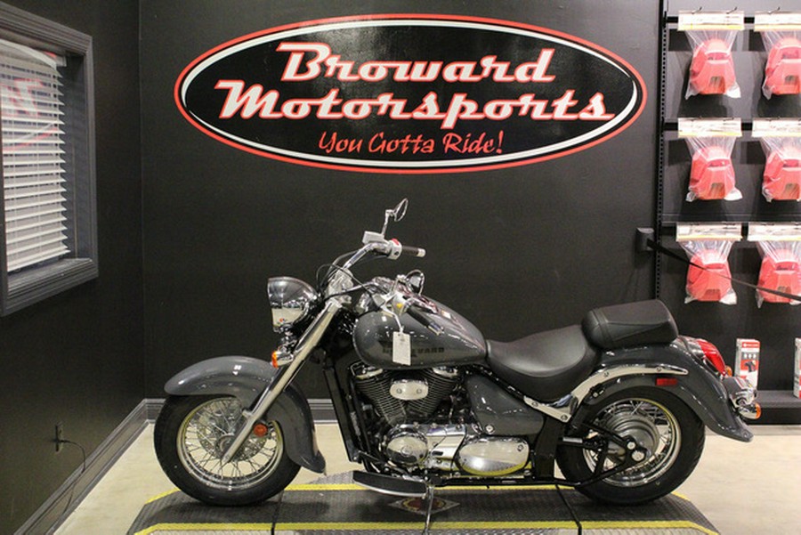 2025 Suzuki Boulevard C50