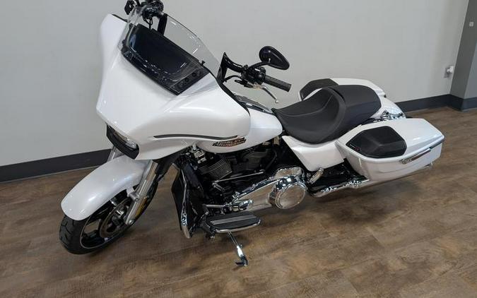 2024 Harley-Davidson® FLHX - Street Glide®