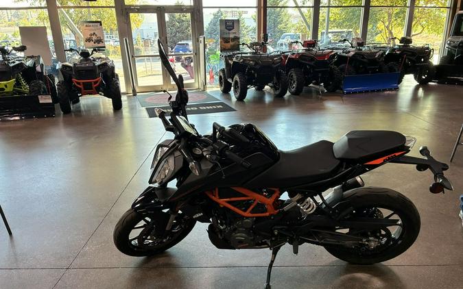 2023 KTM 390 Duke