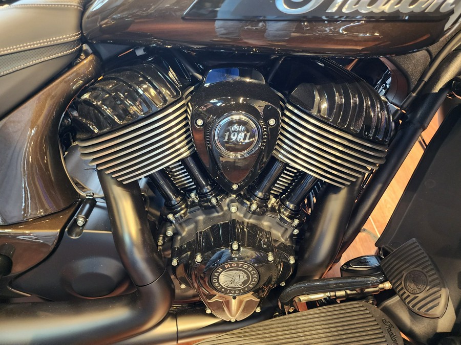 2023 Indian Motorcycle Roadmaster® Dark Horse®