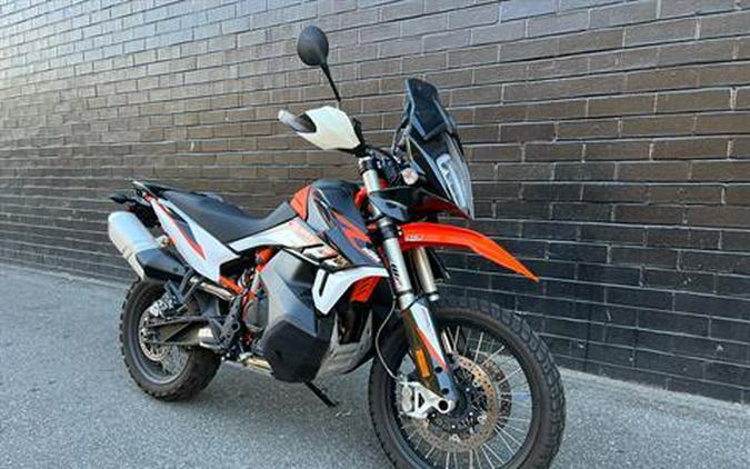 2021 KTM 890 Adventure