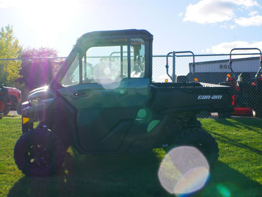 2026 Can-Am® Defender DPS CAB HD9 Compass Green