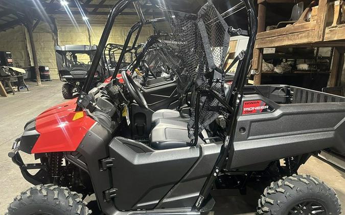 2026 Honda Pioneer 700 Deluxe