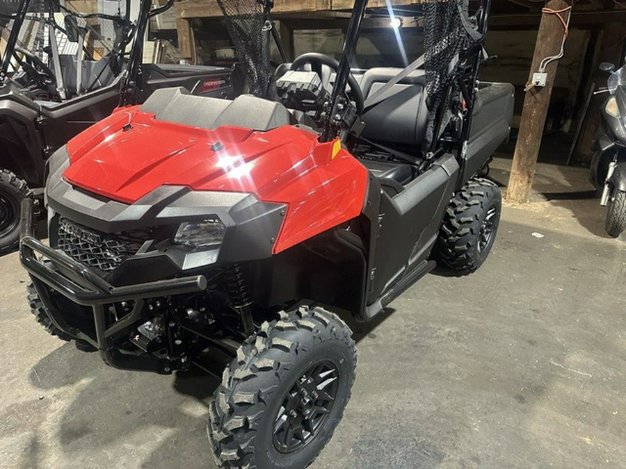 2026 Honda Pioneer 700 Deluxe
