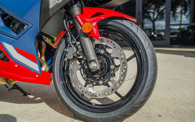 2026 Kawasaki Ninja 500 ABS Metallic Matte Twilight Blue