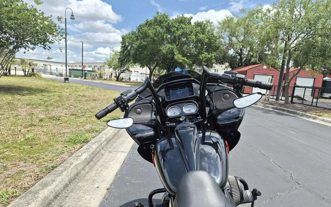FLTRXS 2019 Road Glide Special