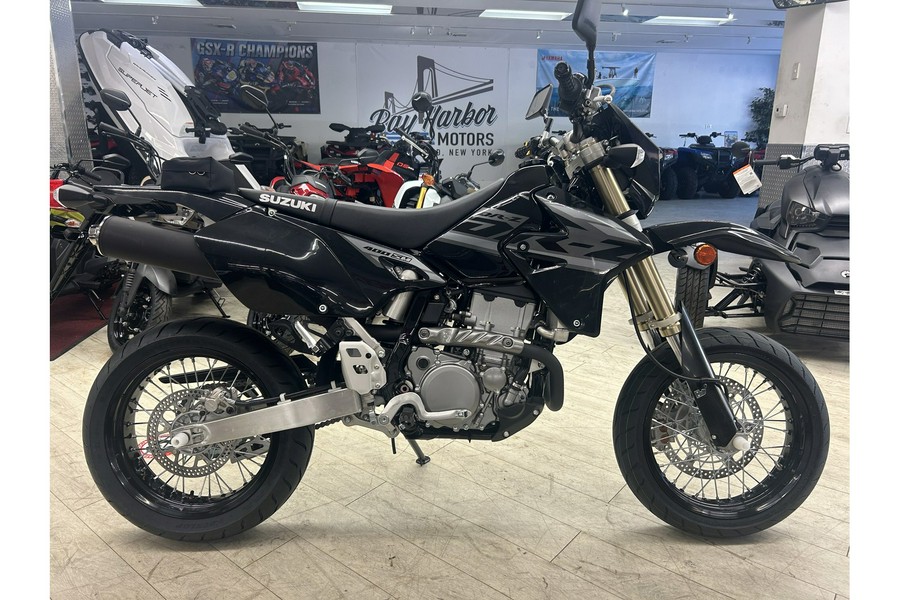 2024 Suzuki DR-Z400SM