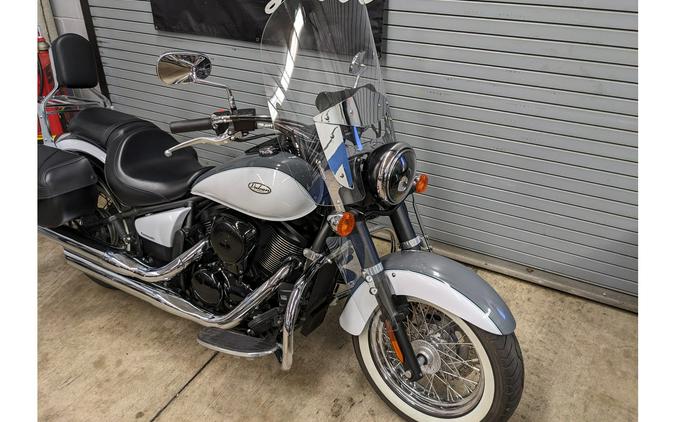 2021 Kawasaki Vulcan 900 Classic