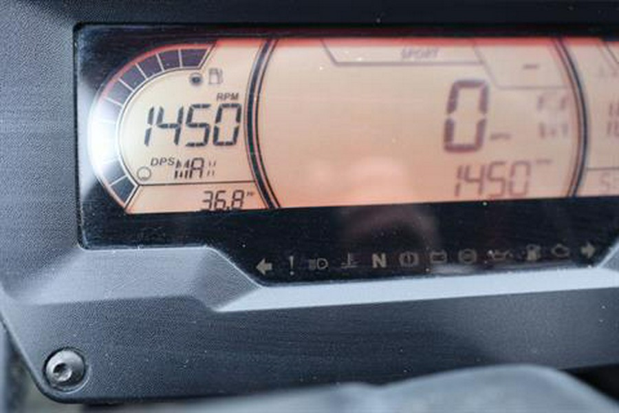 2024 Can-Am Maverick X3 X RC Turbo RR 72