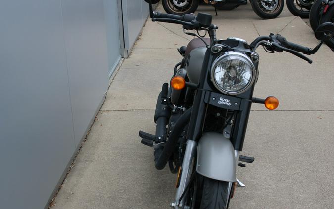 2022 CLASSIC 350 - Royal Enfield