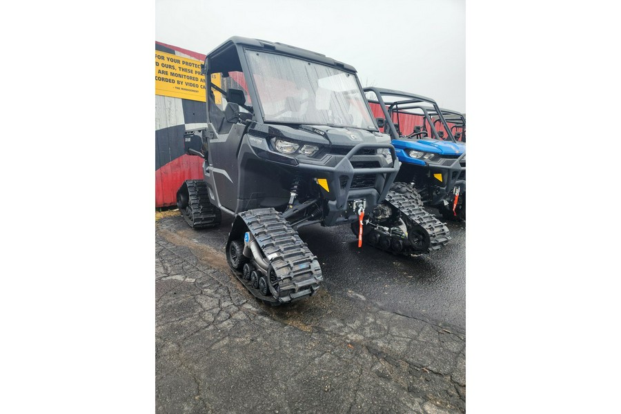 2023 Can-Am SSV DEFENDER XT 64 HD10