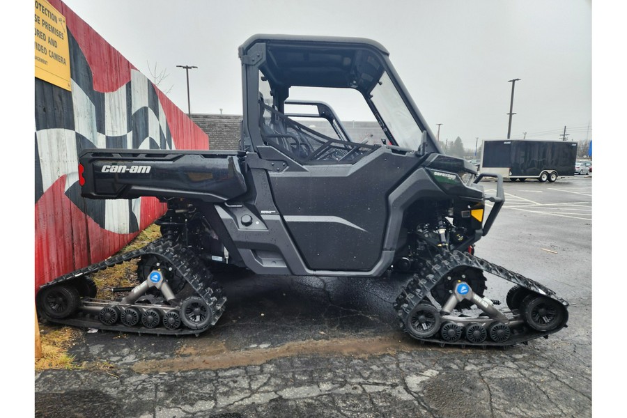 2023 Can-Am SSV DEFENDER XT 64 HD10