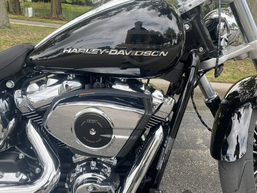 2025 Harley-Davidson® Breakout®