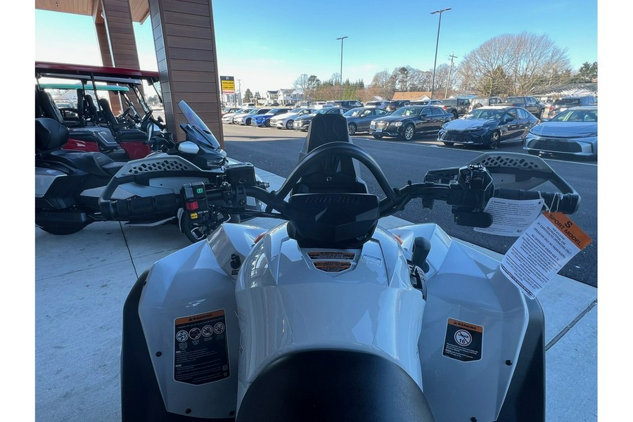 2026 Can-Am Renegade X mr 650